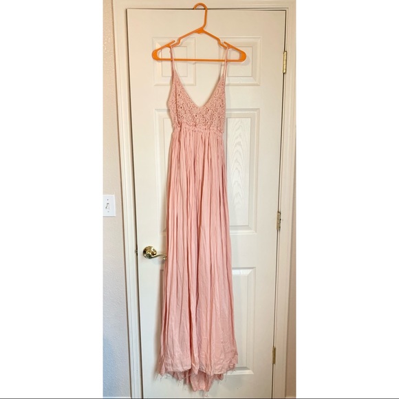 Dresses & Skirts - NWOT Boutique Maxi Dress